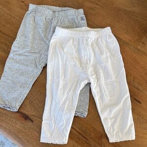 Baby Gap Comfy eyelet bottom Kids Gray and White Leggings, set of 2, 6-12 months